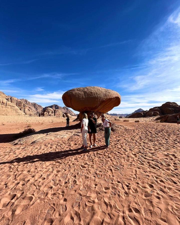 Wadi Rum Camels Camp Buitenkant foto