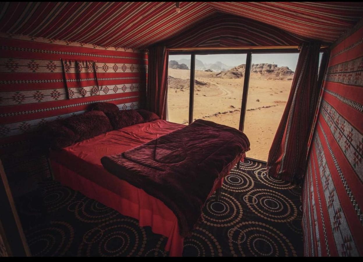 Wadi Rum Camels Camp Buitenkant foto